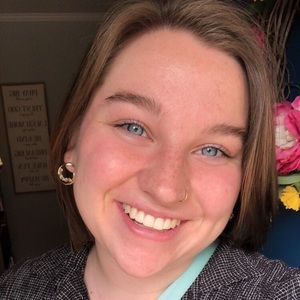 Meet your Posher, Hannah